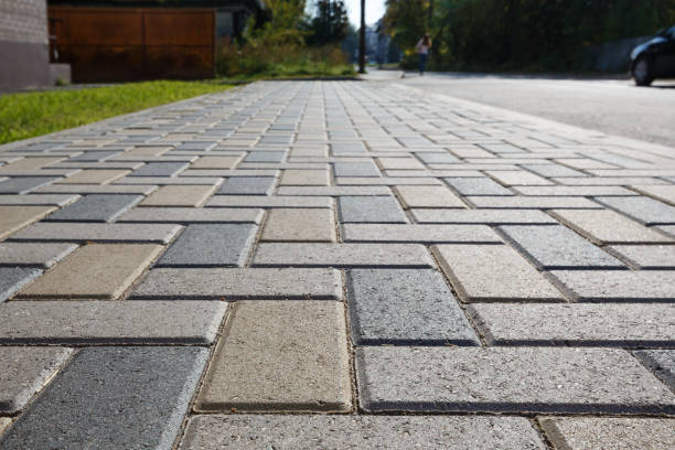 Best Asphalt Driveway Paving in University Park, IL